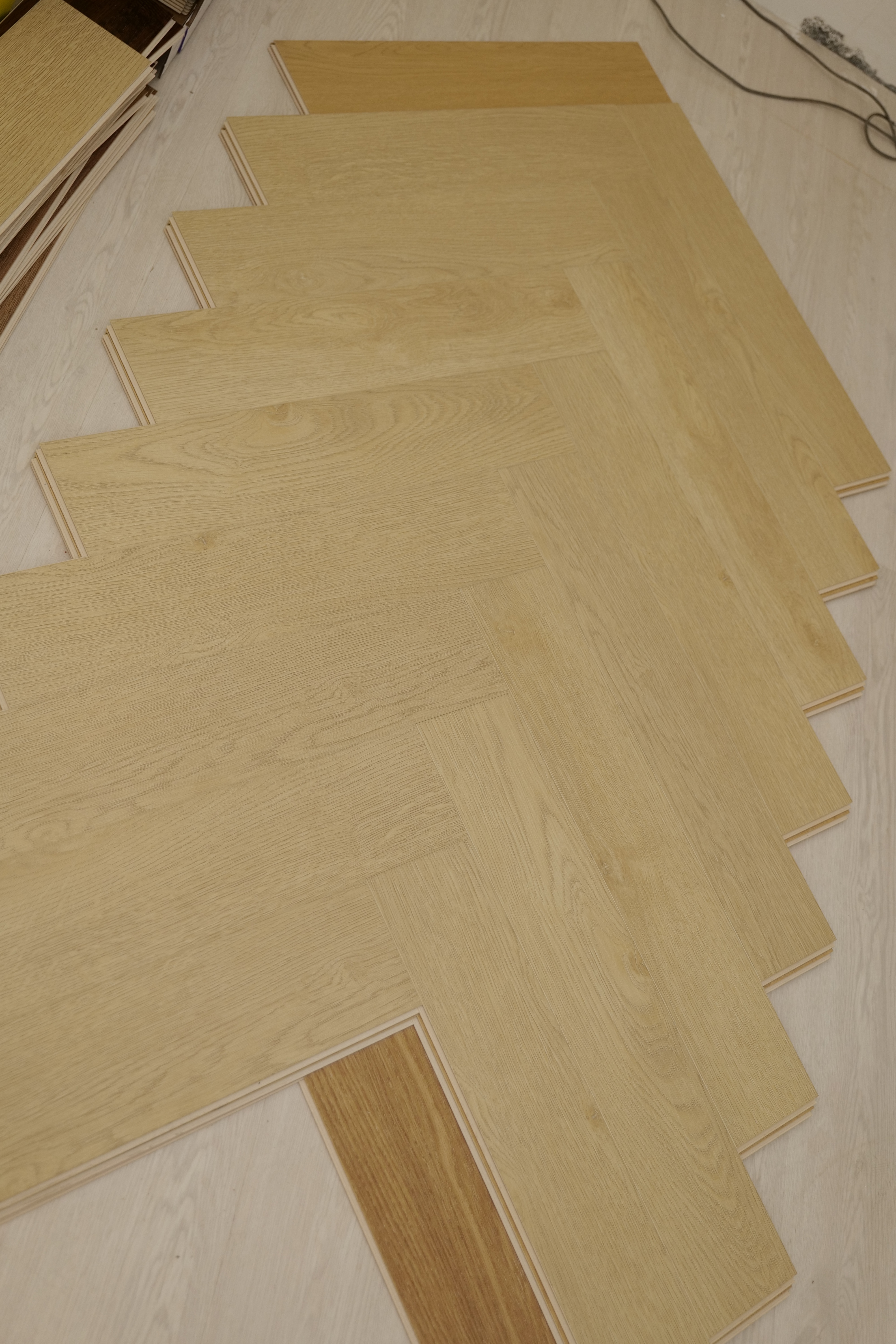 Кварцвиниловый SPC ламинат Evofloor Parguet Click Planier Планье P216-9 венгерская елка 640×128×4,5